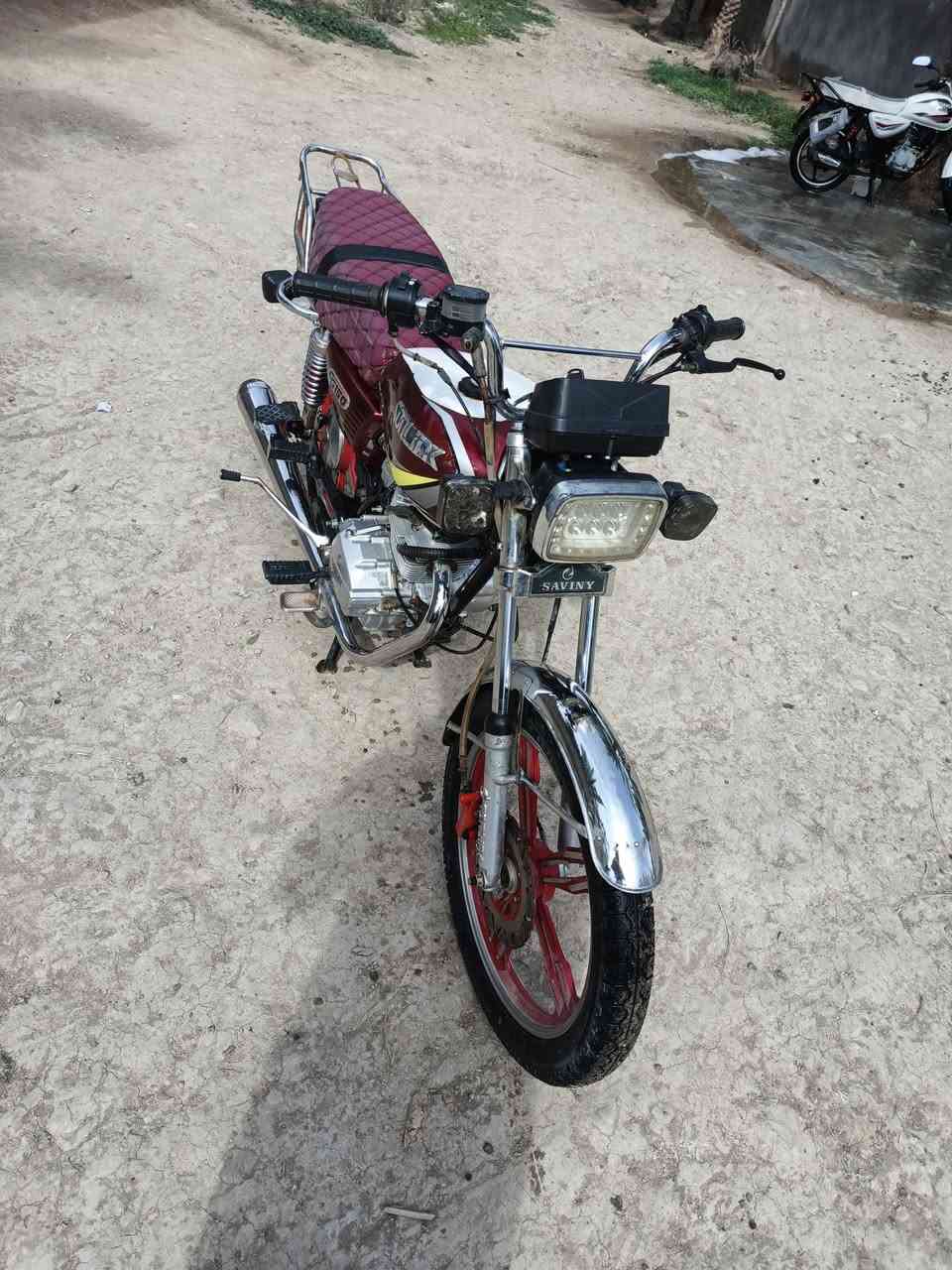 سيفان للبيع موديل 22 أوراق كامله دراجه نضيفه ديالى بعقوبه تقاطع عبدالله بن علي اتصال ***********
