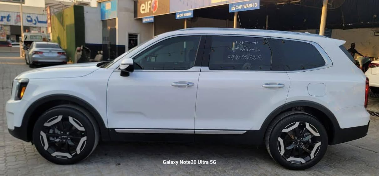 السلام عليكم للبيع فقط كيا تيلورايد موديل 2024 ماشية 16 الف كيلو متر داخلة بكتاب شهداء بصرة مرقمه وجاهزة ضرر موضح بالصور تبديل بابين جهه العبري بدون ايرباك السعر 285 تستلم وكالة بأسمك متواجد واتساب ***********
