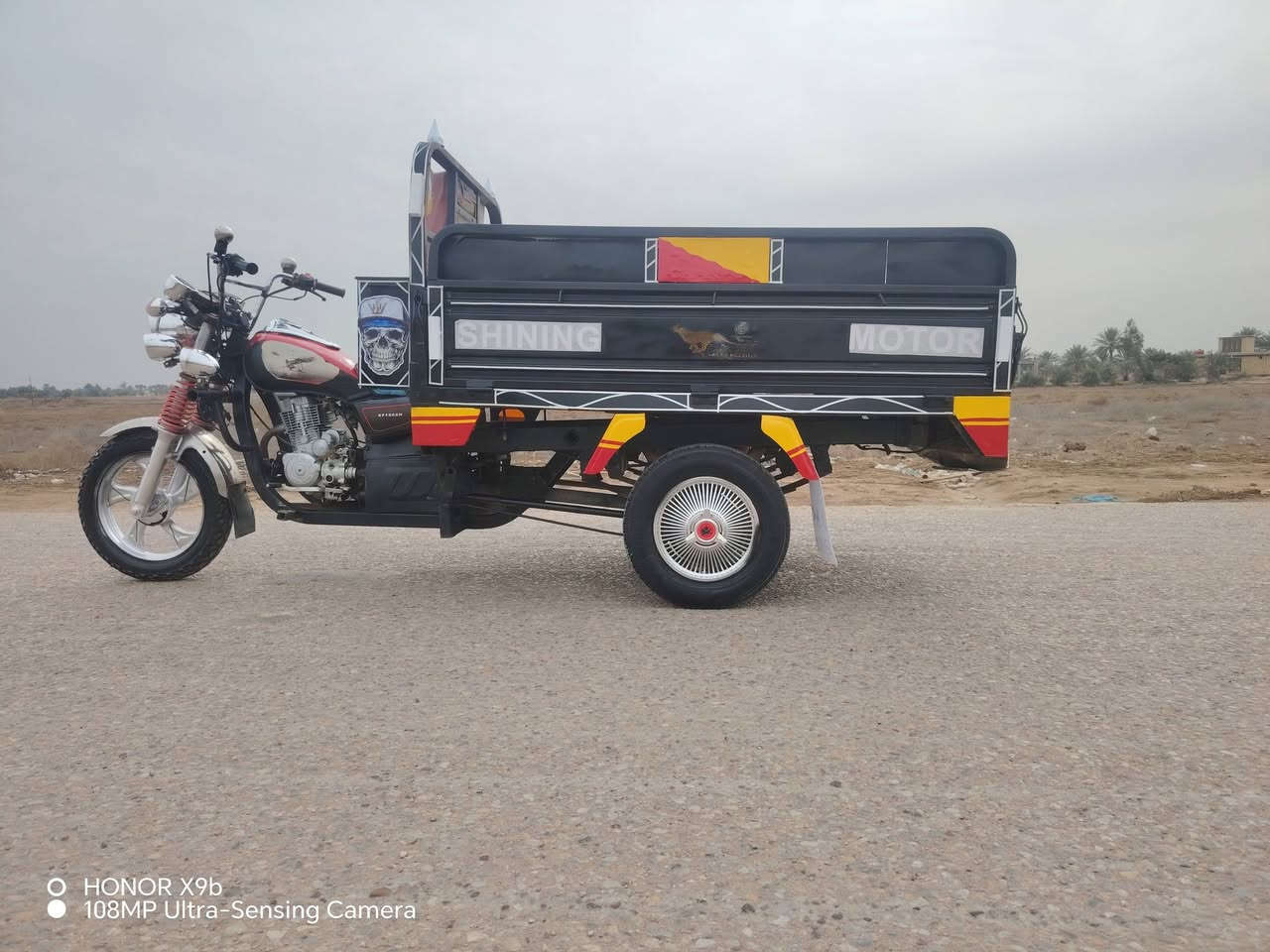 السلام عليكم ستوته للبيع موديل16 مكينه21 اوراق اصولي مكفوله كفاله عامه كهربائيات كله شغاله السعر مليون250 وبيها مجال العنوان بابل الشوملي الرقم ***********
