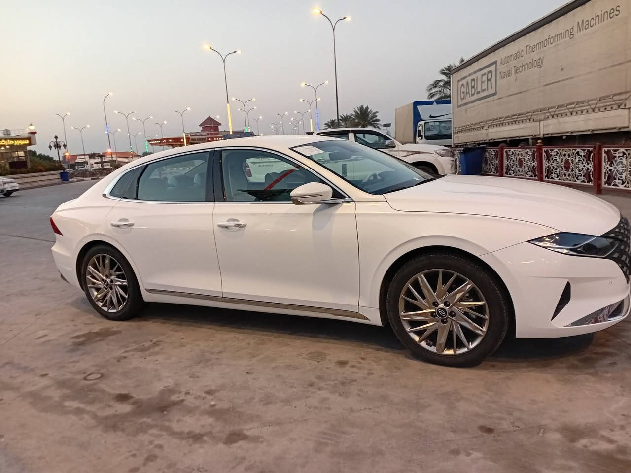 السلام عليكم
ازيرا2023 وارد كوري غاز اصل بلاد مرقم قادسيه بسمي مداور ثاني يوم سياره كفاله عامه من الشخط  فول مواصفات ويل كروم بصمه تشغيل بصمه ابواب كشن كهرباء شاشه ديجتل هندبريك بصمه تحكم استيرن جهتين شاشه عطلات شاشه ديجتل هندبريك بصمه تحكم استيرن جهتين باقي مواصفات معروفه واضحه بلصور مكينه 6 سلندر 3500 ماشيه ٣٧ الف سياره جديده مكينه كير تبريد حداديه كله جاهز ومابيه اي نقص 

السعر 218 وبيه مجال مكاني ديوانيه 

***********
