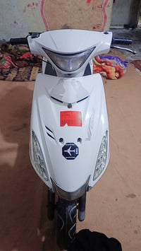 موتوسيكل • واسط شارع النفط • بيها مجال