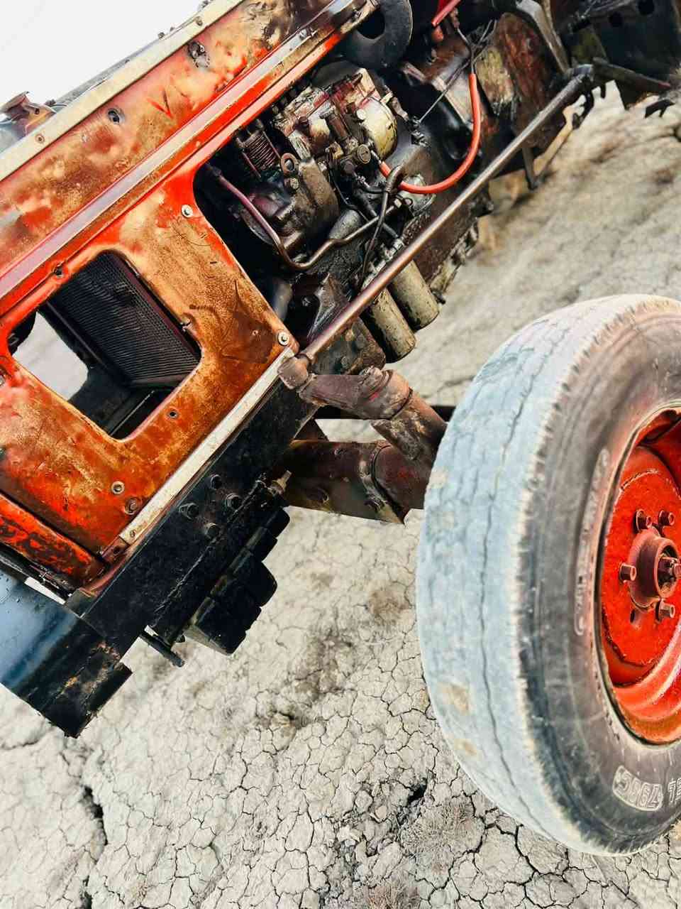 للبيع عنتر 87مكفوله من كلشي سعر 2400وبيه مجال مكان نعمانيه سيطر المالح ***********
