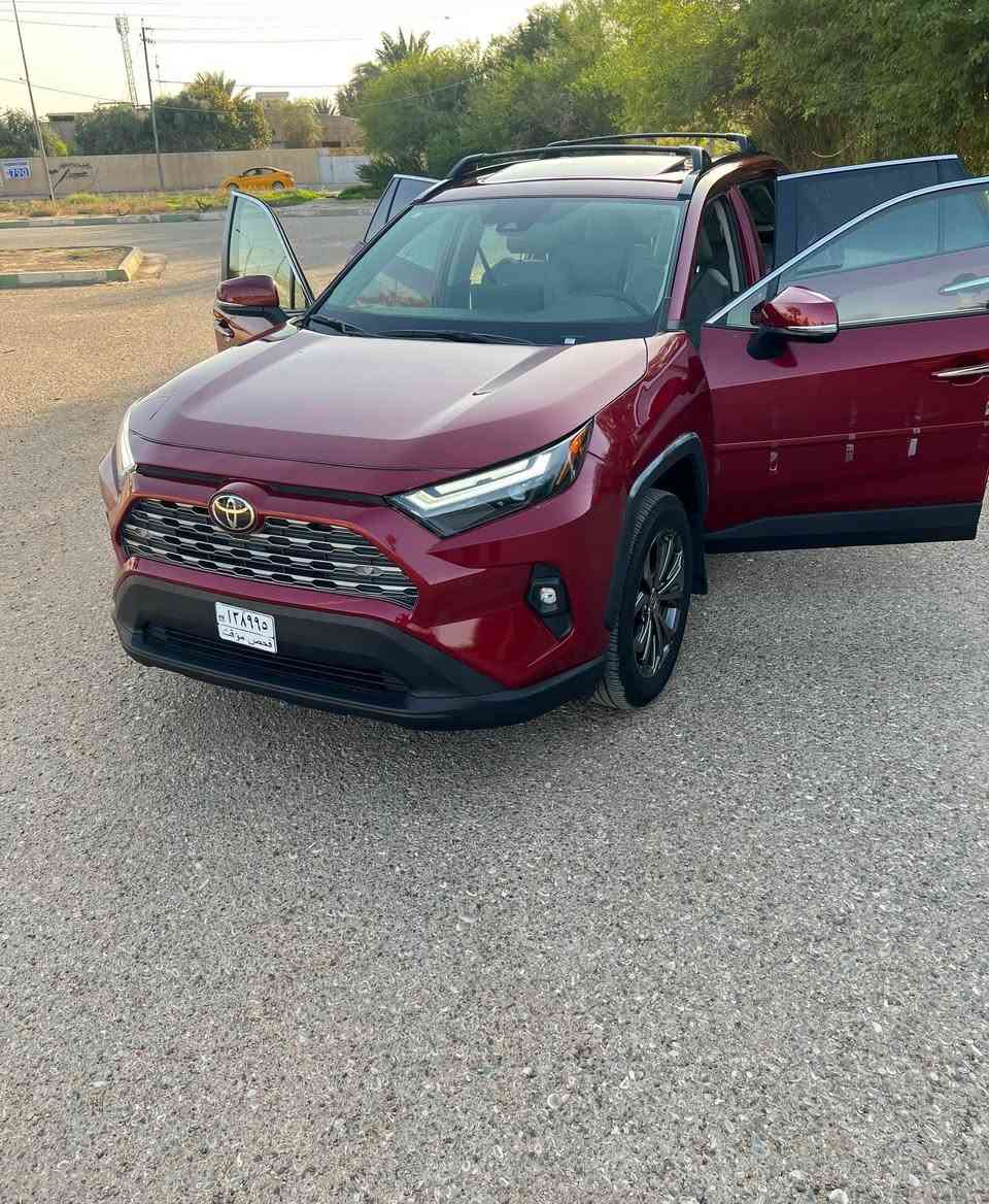 تويوتا راف فور RAV4 2025 
اللون: ماروني
ماشية: 14٫000كم قابل للزيادة 
الفئة: LIMITED

 المواصفات:
رادارات أمامية + جانبية + خلفية
حساسات أمامية وخلفية
كاميرا خلفية
بصمة أبواب + تشغيل (عدد 2)
صندوق خلفي كهربائي
تبريد + تدفئة للكشنات الأمامية
تدفئة للكشنات الخلفية

الضرر:موضح بالصور +تقرير الفحص

مرقمة كركوك 

 الموقع: كركوك – حي عدن

***********
