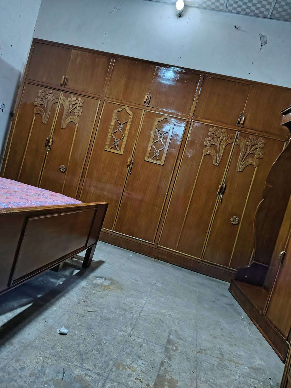 غرفه للبيع ام السته تسكام مكانه ابو غرق سعر ستميه وبيه مجال كلش نضيفه ***********واتساب
