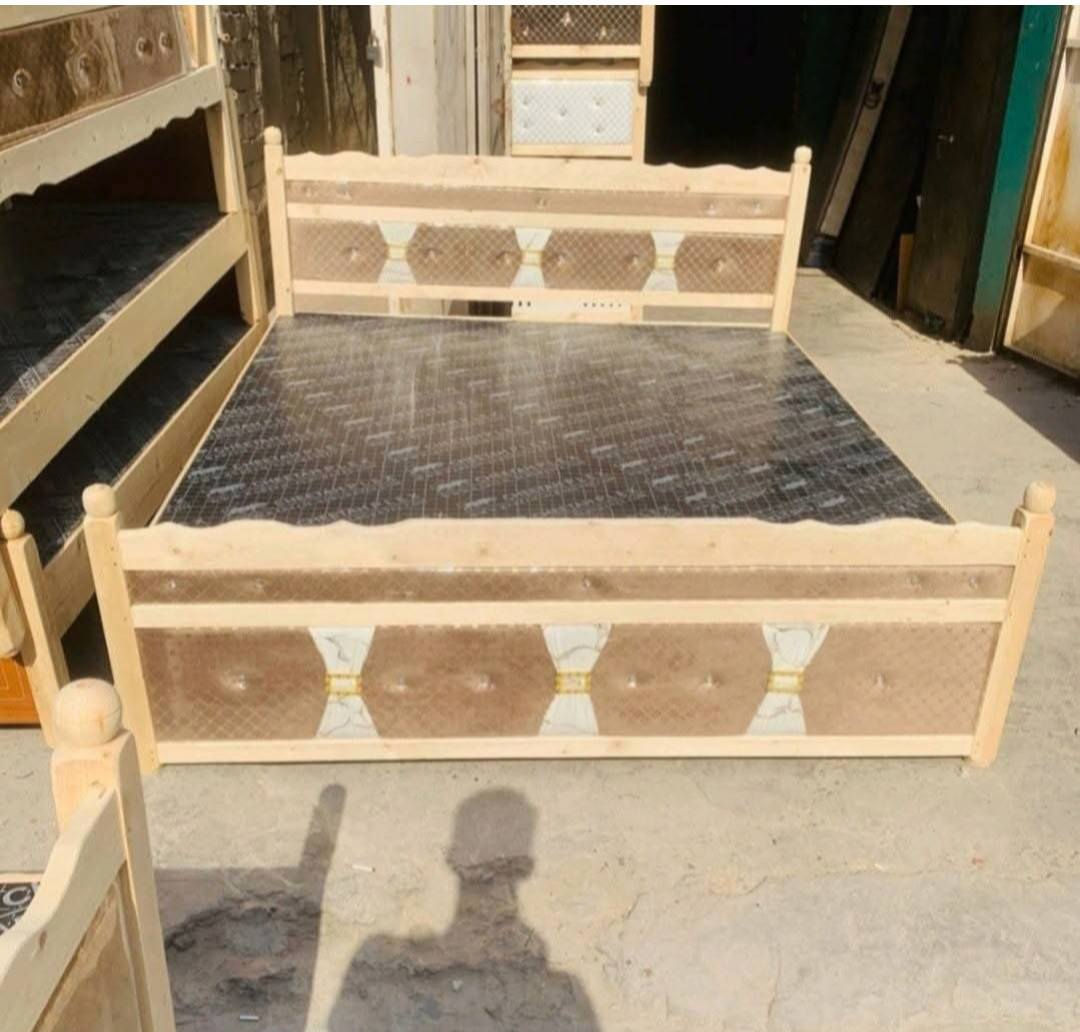 جرابي خشب عراقي نفرين شقل درجا اولى يوجد توصيل لحجز رقم واتساب📞***********
