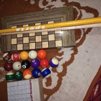 للبيع سيت بلجيكي  كيوب سبورت  علبة مال جوك نقص شي قليل  طاولي+ شطرنج  ...