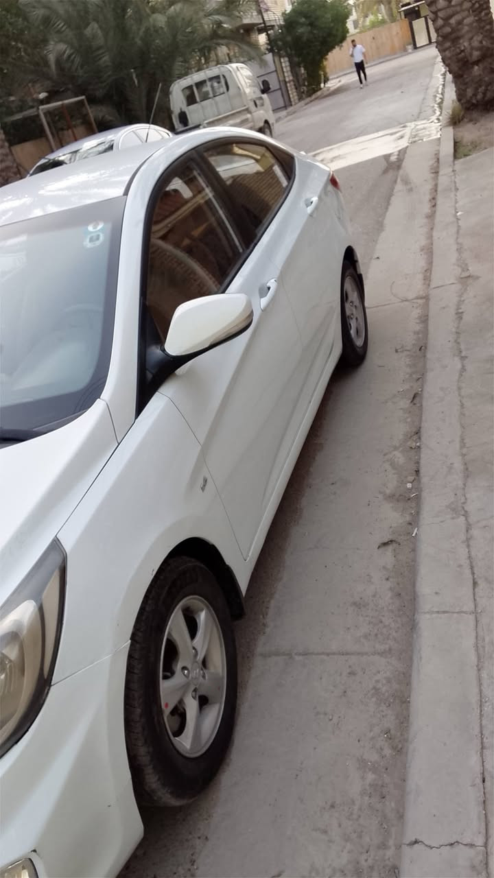 السلام عليكم اخوان 
اكسنت2013
خليجي 1600 كير مكينه مكفول سياره بيه صيغ دواسه اليمنه ويم قبق بانزين   السعر 102 مكاني بغداد الغزالية للاستفسار الاتصال على الرقم ***********
