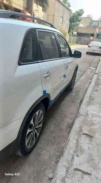 السلام عليكم
للبيع 

كيا سورنتو ٢٠١٥كويتي 

السياره خليجي  كويتي غني عن التعريف 

كفاله عامه

داخل جلد 

٦ سلندر

٧ راكب

كراسي جلد كهرباء جهة السايق 

حساس امامي خلفي

لدات امامي خلفي

مري شفط

اشاير بالمري الجانبيه

٣ قطع تبريد

ستيرن تدفئه

تخم تاير جديد 

ماشية 136الف

رقم بغداد

المكان بغداد حي الجهاد الحمدانيةالسعر ٢١٠ وبيها مجال قليل 
للا ستفسار ***********اثير  ابو مصطفى
