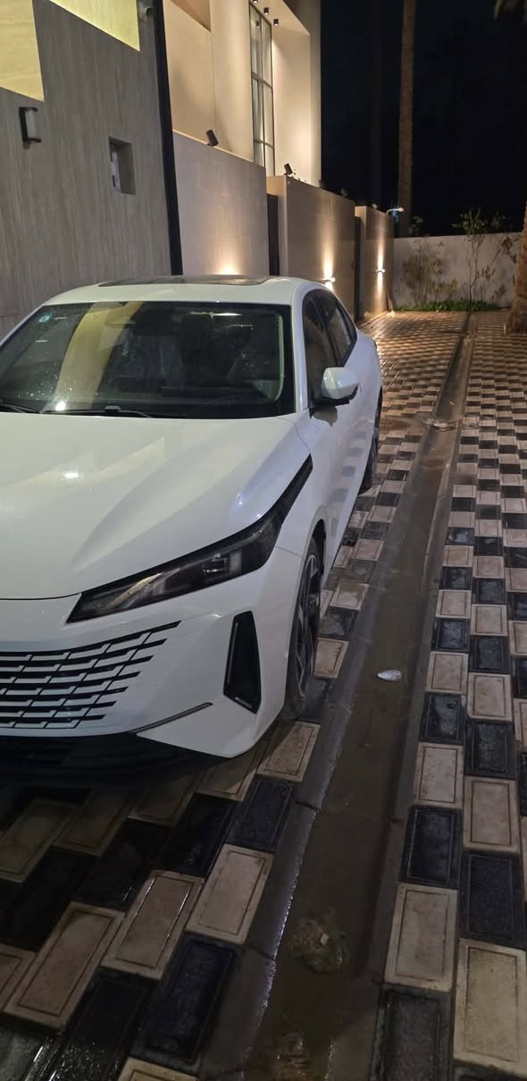 شانجان ايدو بلاس لامور للبيع سياره مكفوله كفاله عامه رقم بغداد تحويل ثاني يوم فول الفول ماشيه 10 الاف 
سعرهه 25 مليون ومجال بسيط 
***********
