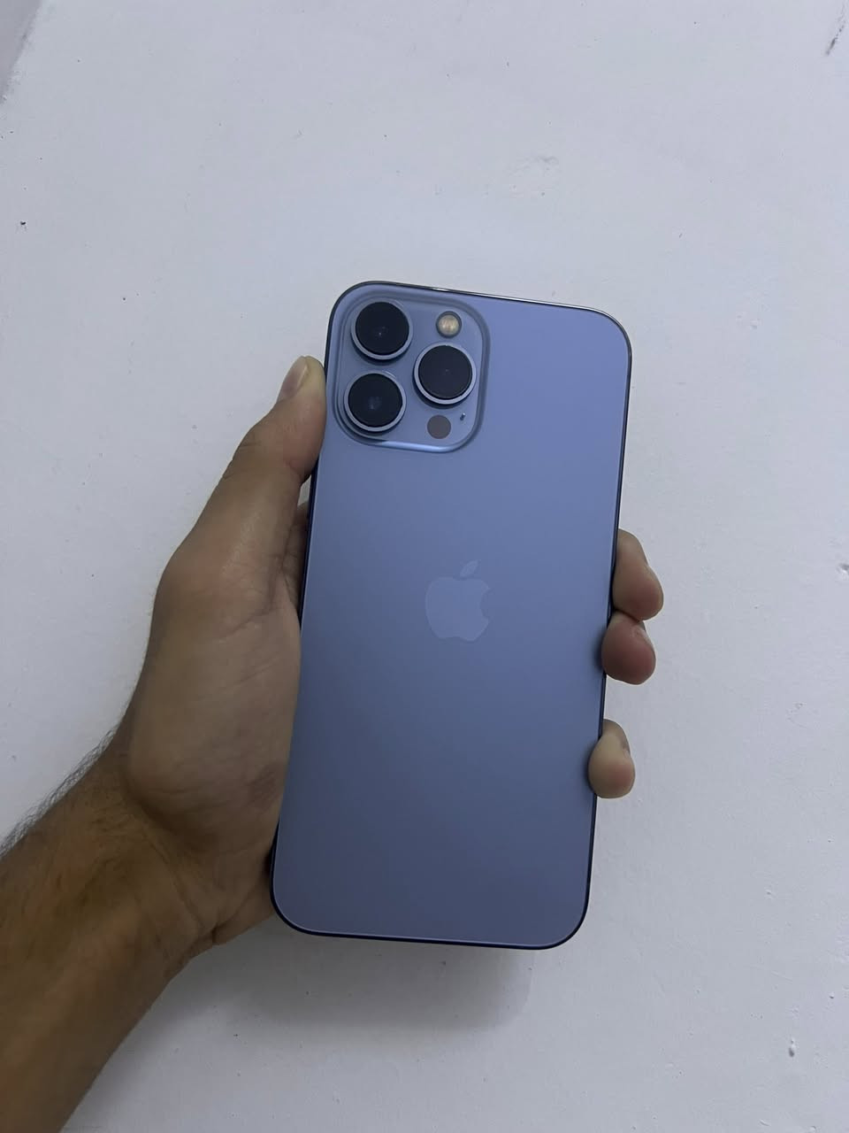 ايفون 13 برو ماكس
لون بحري امريكي
ذاكرة 512 
بطاريه 92
نموذج M
جهاز ممفتوح ضمان 
عنواني بعقوبة ***********
شباب اذا مو شراي لا تراسلني فدوه رحتلك
