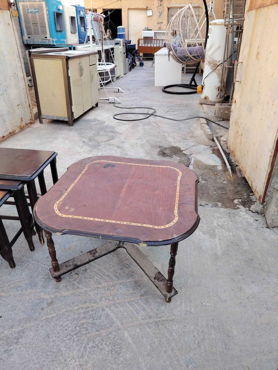 اثاث منزلي مستعمل اخو الجديد العنوان كركوك عمل شعبي قرب جامع السبعاوي ***********
