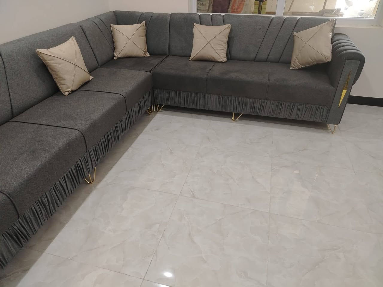دوشمه بغداد ,,
لتجديد الاثاث المستخدم واثاث الجديد بتصميمات حديثه وحسب الطلب بأداره ابو محمود للاستفار التواصل على الرقم ***********
,العنوان الانبار .. عنه.. حي اليرموك قرب السوق الاخضر
نموذج عملي حسب طلب الزبون لبغداد بالعافيه على اهلهه
