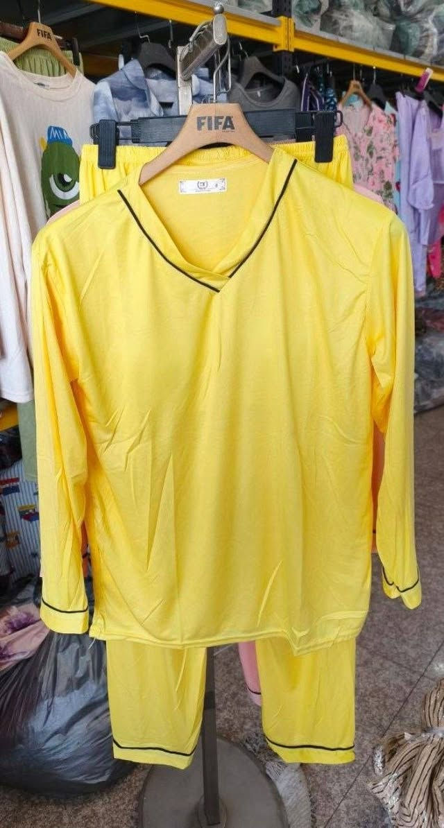 أجمل مودیل  تراک  (فانيلة قطن) 

درجة أولى وضمان فحص حقيقي.

​✅  قیاس رقم 2 ـ 4 
قیاس 2بي معنی L 
قیاس 4بي معنی 2x
✅ خامة قطنية 100%
✅ سعر القطعة 5 ونص 

​لا تفوتوا العرض، الكمية محدودة


**إذا كنت صاحب هذا الإعلان وتريد حذفه لأي سبب، رجاءا أرسل رسالة إلى الدعم الفني**