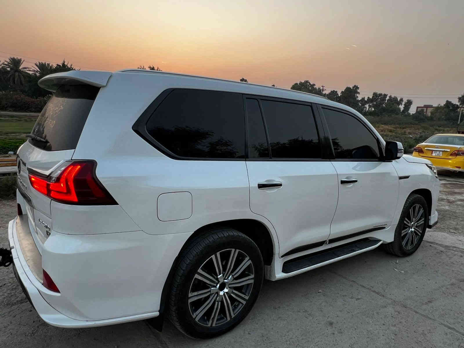 السلام عليكم لكزز البيع فقط بدون مراوس مديل 16 ماشية 112 رقم بغداد السعر 565 بيهة مجال قليل مكاني الكوت مركز المدينة تفاصيل اكثر الاتصال ***********
