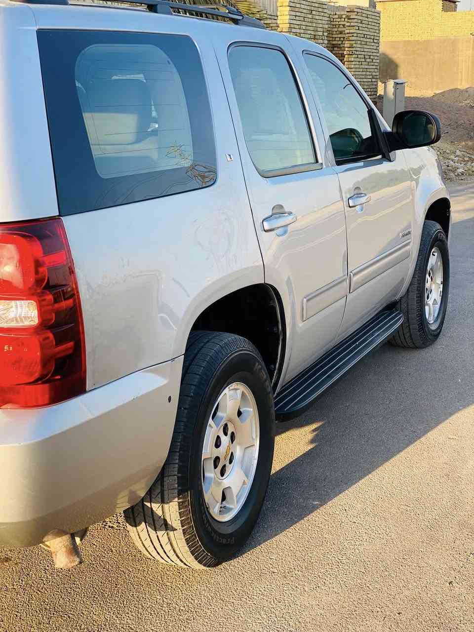 تاهو 2013 للبيع

خليجي وكاله الغانم

يها باب الامام عكس السايق مبدل وبارد بسيط الباقي كفاله ماشيه 200km الف

مواصفات LT

مكينه 5300

السياره جاهزه وجديده مكينه كير حداديه تبريد تخم تاير دواخل كلها جديده ما عايزه شي رقم بصره الجديد (دولي) باسمي سنويه لل2030 مواصفات التاهو معروفه تشغيل عن بعد كشن السائق كهرباء لايت زنون السياره جاهزه ما ناقصه برغي السعر 260

وبيها مجال قليل حق الجيه للاستفسار ***********
