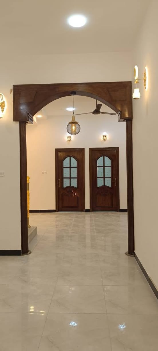 #اسعد_الله_اوقاتكم_بكل_خير⁉️👋🏼
دار سكن للبيع بناء 2026

#المساحه 225 متر 
#جنس_العقار :: طابو ملك صرف زراعي باسم عراقي سند 25 

#العنوان ::  أبي الخصيب محيله طريق الوسطي قرب تقاطع شارع المحكمه 

#يحتوي البيت على غرفتين منام كبار
و ديوان 
و مطبخ و صاله
و مناور عدد 2
و صحيات داخلي وخارجي  و كراج سياره

#البيت جاهز من كلشي تستلم البيت عنده المكاتبه
كامل من مقطوره و كيزر و ماطور
جيب اثاثك و اكعد
و الف عافيه الي ياخذه

جميع الخدمات متوفره  
#السعر (( 125 مليون وبي مجال 
#للاستفسار ***********
