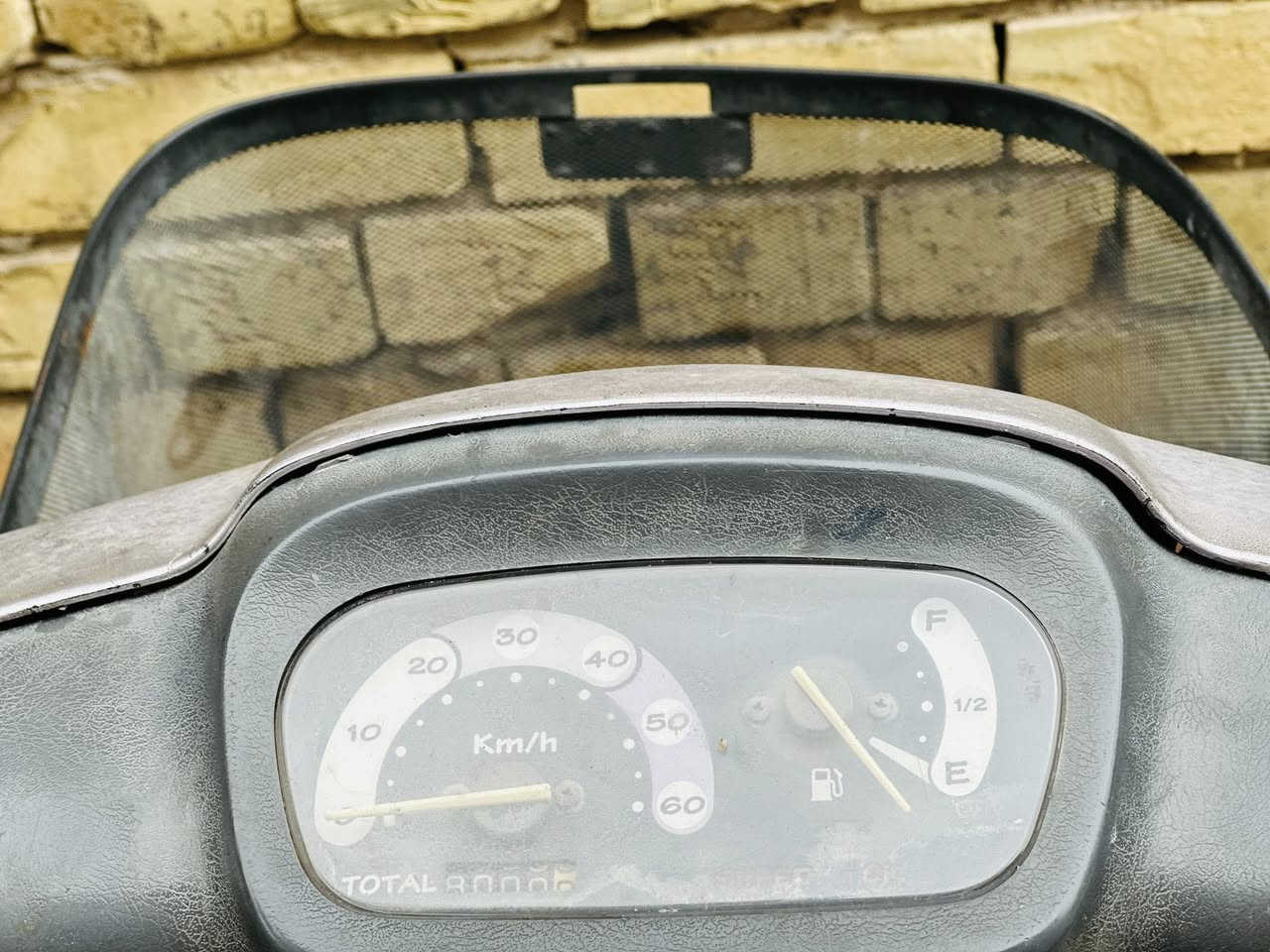 سلام عليكم  درجه لبيع منغولي  مكفول كفاله عامه مكان كربلاء حي الغدير  وهاذ رقمي  ***********
