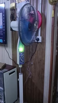 توشيبا • مروحة • نظيفة ٩٠٪