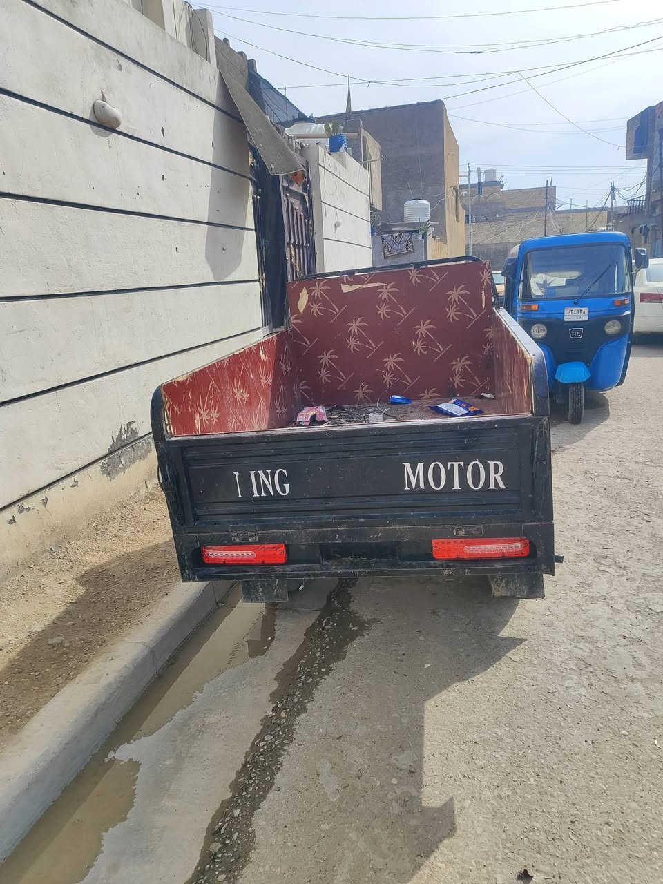 السلام عليكم هي ستوته موديل ٢٣بس متروكه جانت اورق كامله سعر 2000000وبيه مجال شري يتصال ***********مكان بغداد بل مشتل
