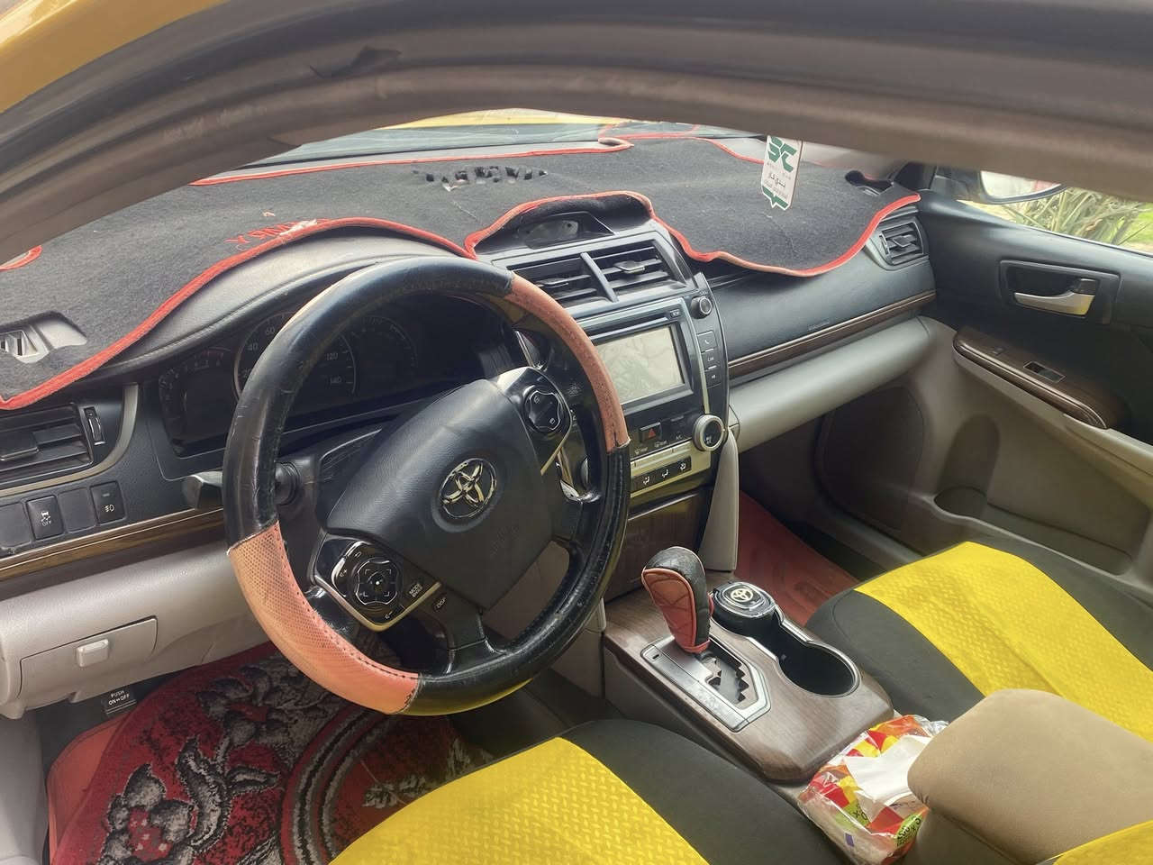 سلام عليكم كامري مديل 13 نضيفه ومرتبه جهزه من كلشي وبيه ضربه
 جامل ليمن ضربه خفيفه سياره جهزه من كلشي ‭٠.‬.
سعر ١٢٠  وبيه مجال 
‭٠٧٧١ ٢٨٢ ٧٤٠٠‬
