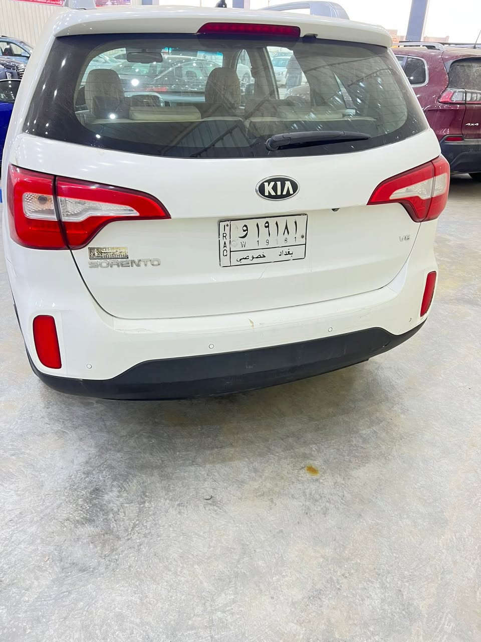 السلام عليكم ورحمة الله وبركاته 🌹
🚘 للبيع | Kia Sorento 2015 خليجي 🚘

السياره موديل 2015 وارد خليجي، نظيفه ومرتبه كلش والحمدلله ✨

مكفوله كفاله عامه من كلشي 👍🏼

🔹 كير شرط

🔹 محرك شرط

🔹 شواصي شرط

🔹 لغود من كلشي

✨ مواصفات خليجيه

✨ تبريد ثلج

✨ سوك ناعم ومريح

✨ داخليه مرتبه ونظيفه

✨ دبل وثبات عالي بالطريق

✨ تنفع للسفر والاستخدام اليومي والعائلي

السياره ع وضع الفول، متذب دينار بيها، تشغل وتروح وإنت مرتاح 💯

استعمال مرتب والمحافظه واضحه عليها من كلشي.

السعر 185$ وبيه مجال

السياره كفاله كفاله كفاله 

📍 مكان السياره : بابل / ناحية الشوملي
الاستفسار : ***********
