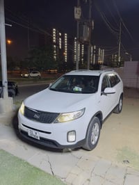 سورنتو 2015 خليجي مكفول ماشي 160  بس محرك مشدود جديد دوش 2400  حساس خل...