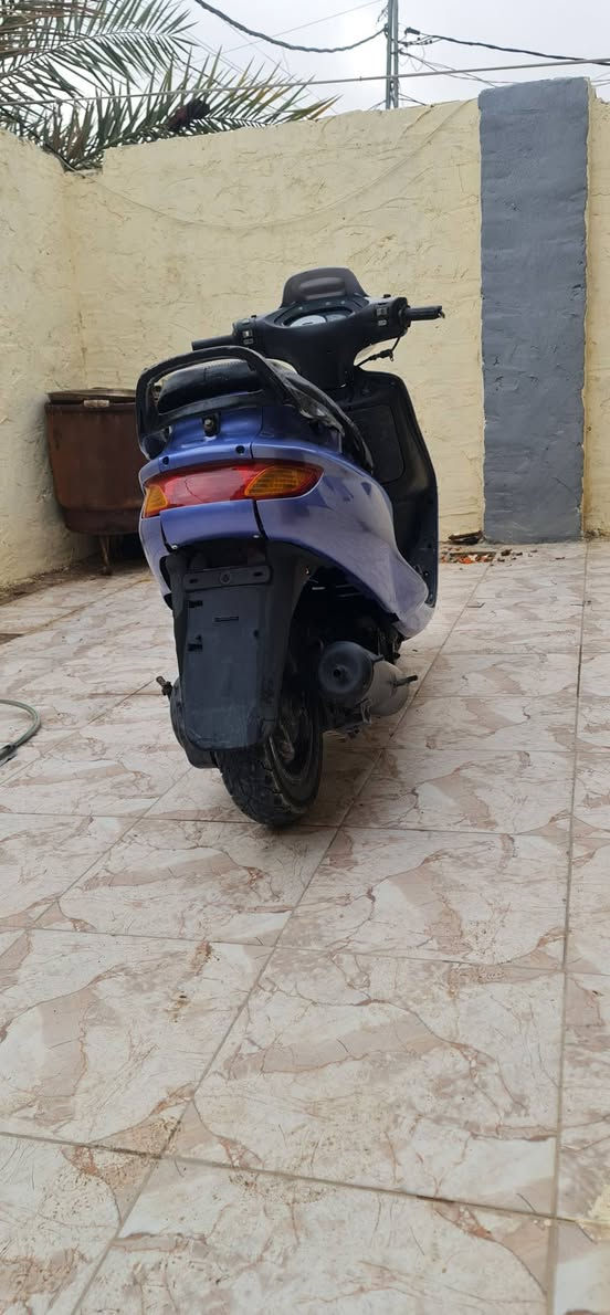 فراشه للبيع 
مكينه حاويه 
كهربائيات شغاله 
سلف مو شغال 
محرك ما مفتوح 
السعر 400 وبيه مجال قليل جداً 
وباقي التفاصيل عل خاص 
مكاني نجف شارع المطار القديم 
***********
