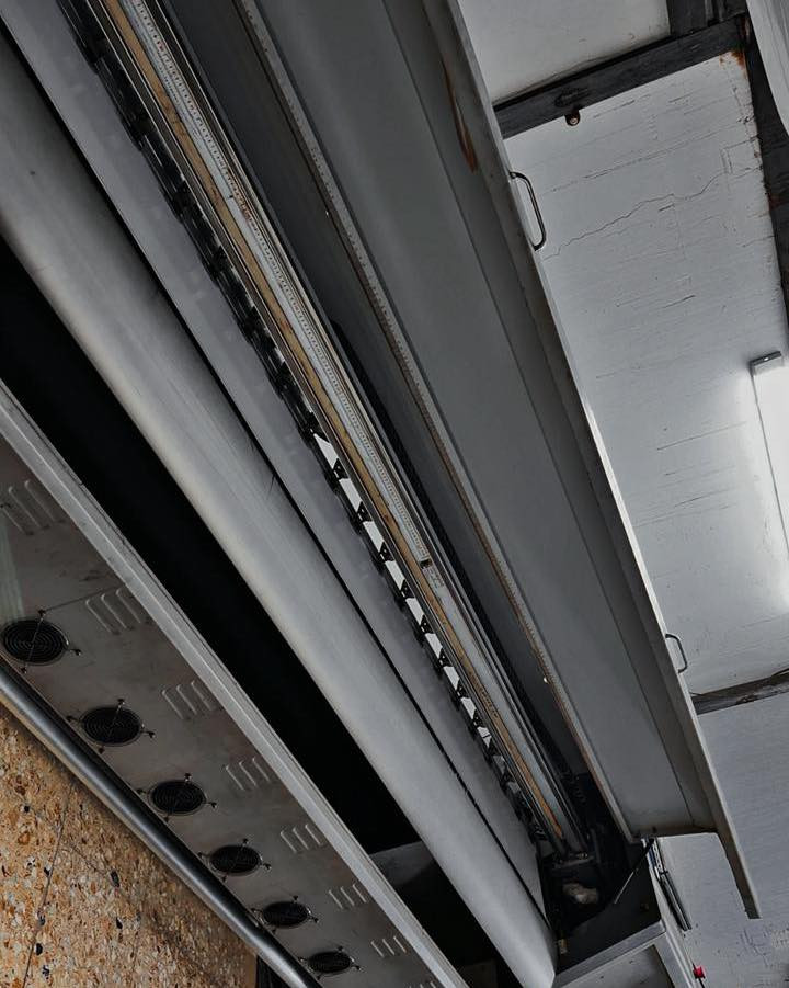 للبيع 
طابعه يوفي فلات قياس ١٢٠سم *١٠٠سم 
نوع  انفنتي 
طابعه فلكس ٣.٢٠م   ٢ هيد نوع الهيد xp600
طابعه فلكس قياس ١.٦٠م نوع الهيد xp600
مكينه سي ان سي cnc قياس ٣.٢٠م 
المكائن كلهن شغلات و اي مشكله ما بيهن
موقع السعدون ساحة النصر 
للاستفسار ***********
