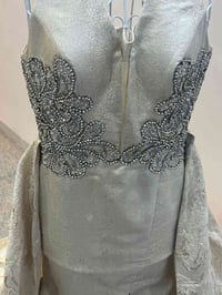 بدلات وردي وذهبي • قياس 40 • نظافه فول