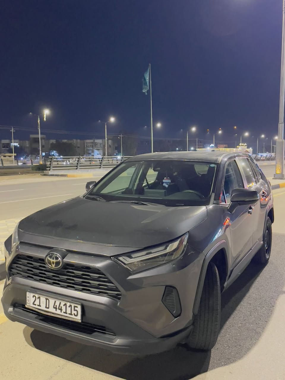 السلام عليكم للبيع رافور موديل 23 الضرر مرفق بالصور السياره تخم تاير صدر جديد ماشيه 65وقابله لزياده 
السعر 220وبي مجال بسيط لتواصل عل الرقم ***********
