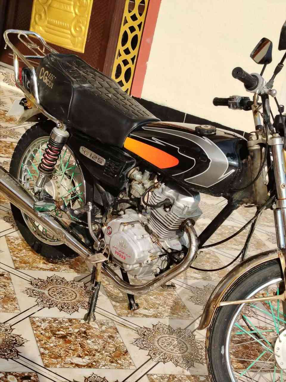 سلام عليكم ماطور للبيع عيتاني كلو شغال كهربايات شغاله ستفسار علا رقم ***********
