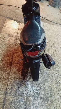 للبيع ماكس قجمة نظيفة مكينة نظيفة نكرة سلف السعر 400وبيهة مجال العنوان...