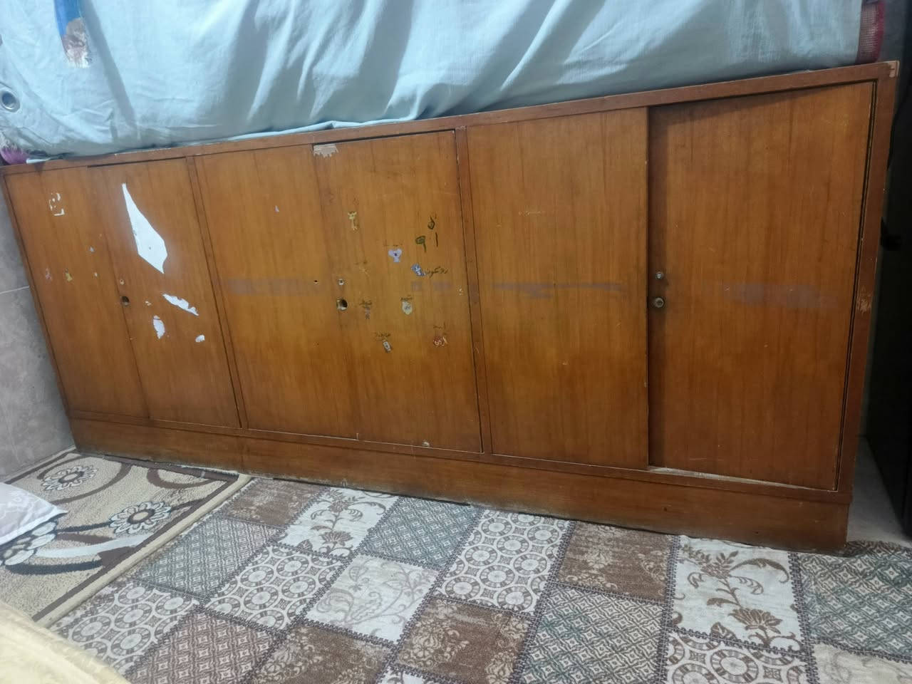 بوفيه تزگام السعر ١٠٠وبيها مجال مستعجلين ع بيع الشراي يتصل ع خط ***********
