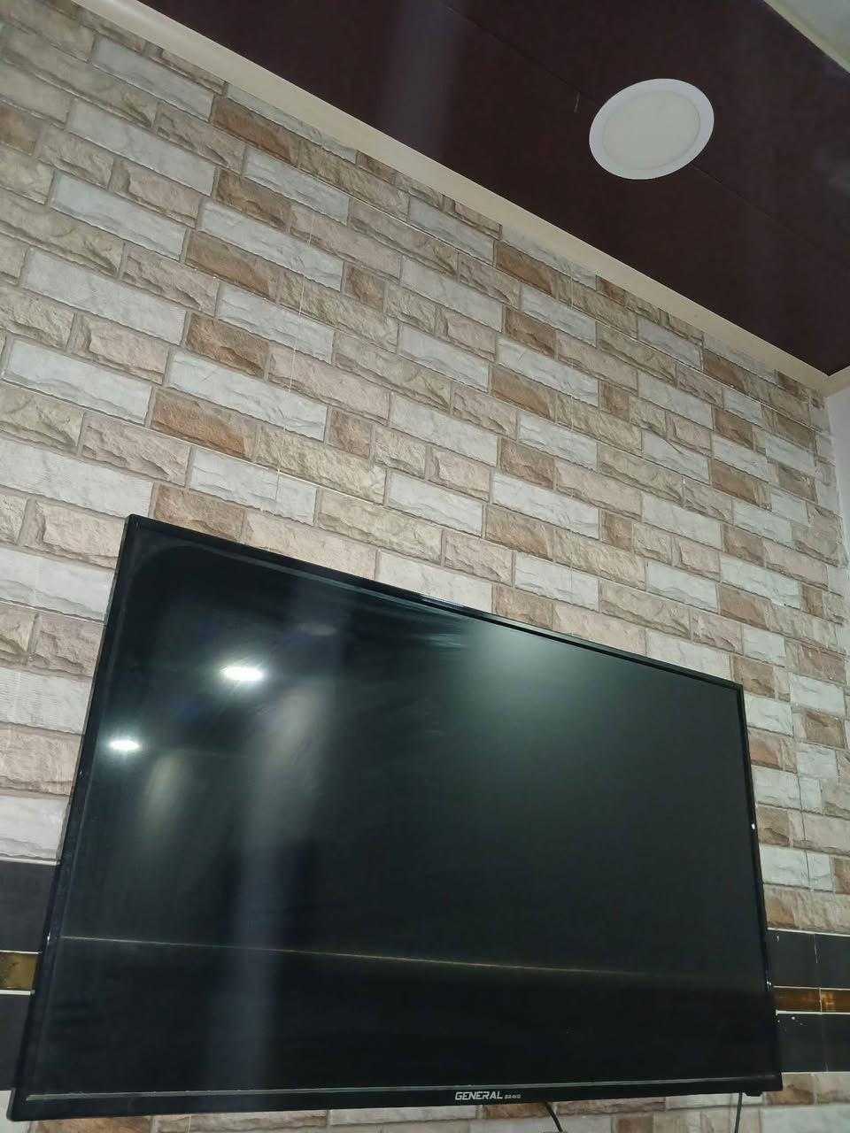 شاشات عدد 2 وحده سامسونگ حجم 42 بدون نت سعر 125 وبي مجال.. وثانيه جنرال حجم 52  بيها نت سعر 325 وبي مجال حله المركز


**إذا كنت صاحب هذا الإعلان وتريد حذفه لأي سبب، رجاءا أرسل رسالة إلى الدعم الفني**