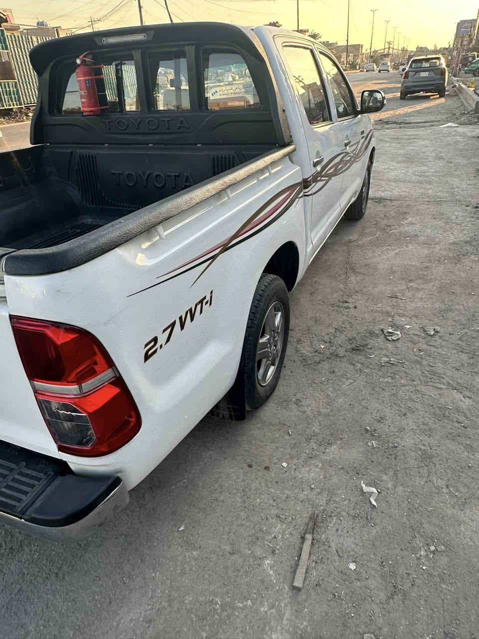 للبيع بيكم هايلوكس موديل 2014 كويتي 
بيها صبغ بالجاملغ الخلفي فقط والجاملغ الامامي بارد 
موضح كلشي بالصور
شاصي 19 كوتي اصل
بسمي السيارة تحويل مباشر
جديدة السيارة 
بيع فقط بدون مراوس
مكاني بغداد الرصافة
السعر اتصل وبخدمتك
***********
