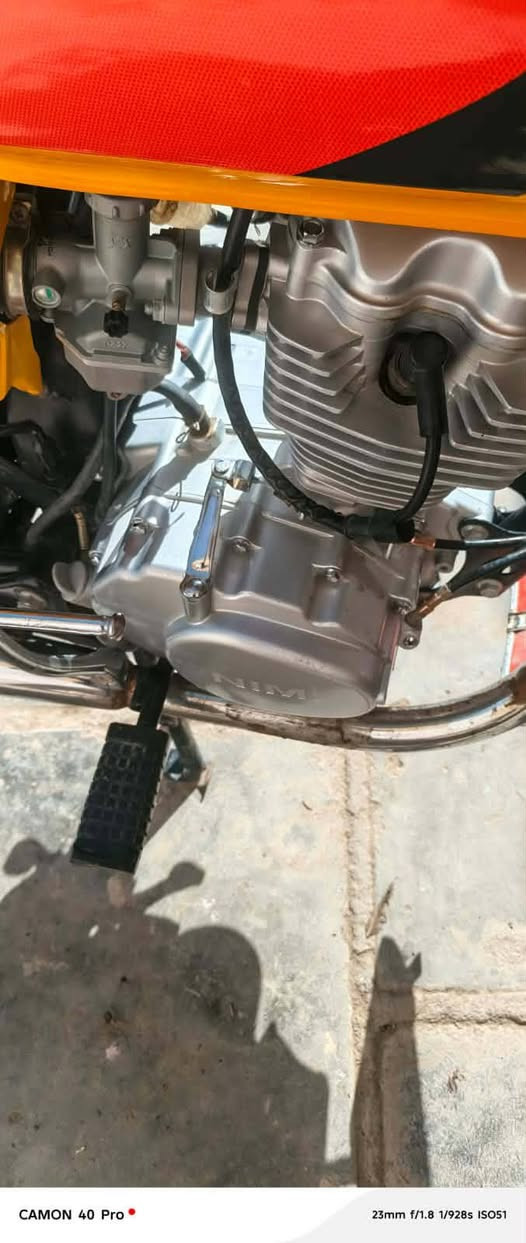 سلام عليكم انامه للبيع موديل 25 جديده كلش وراق صوليه ***********. ***********
