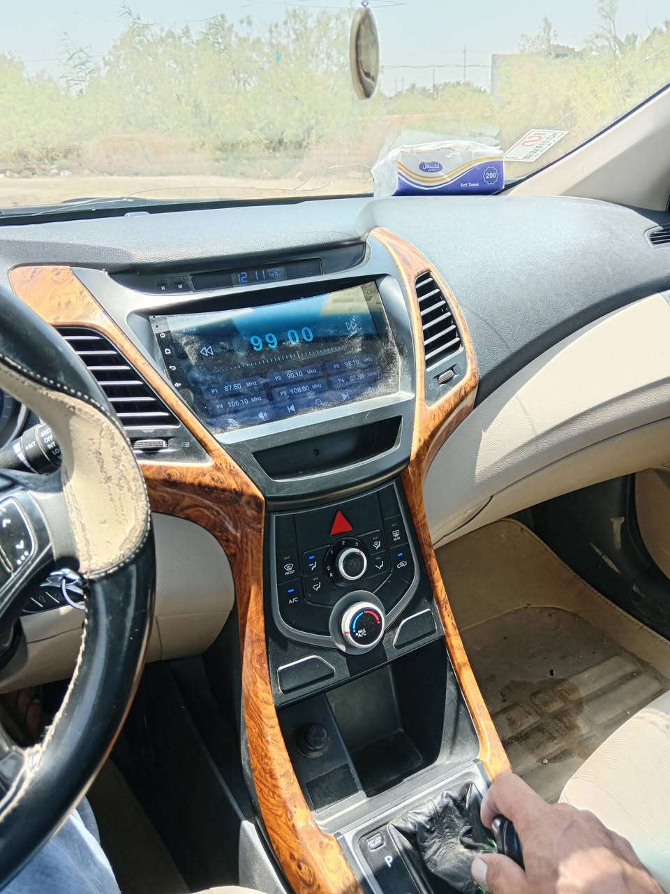 النتره ١٥ خليجي للبيع بسمي بيه جاملق مبدل وباب مصبوغ وبل الجنطه ضربه خفيفه السعر ١٠٧ اتصال ***********
