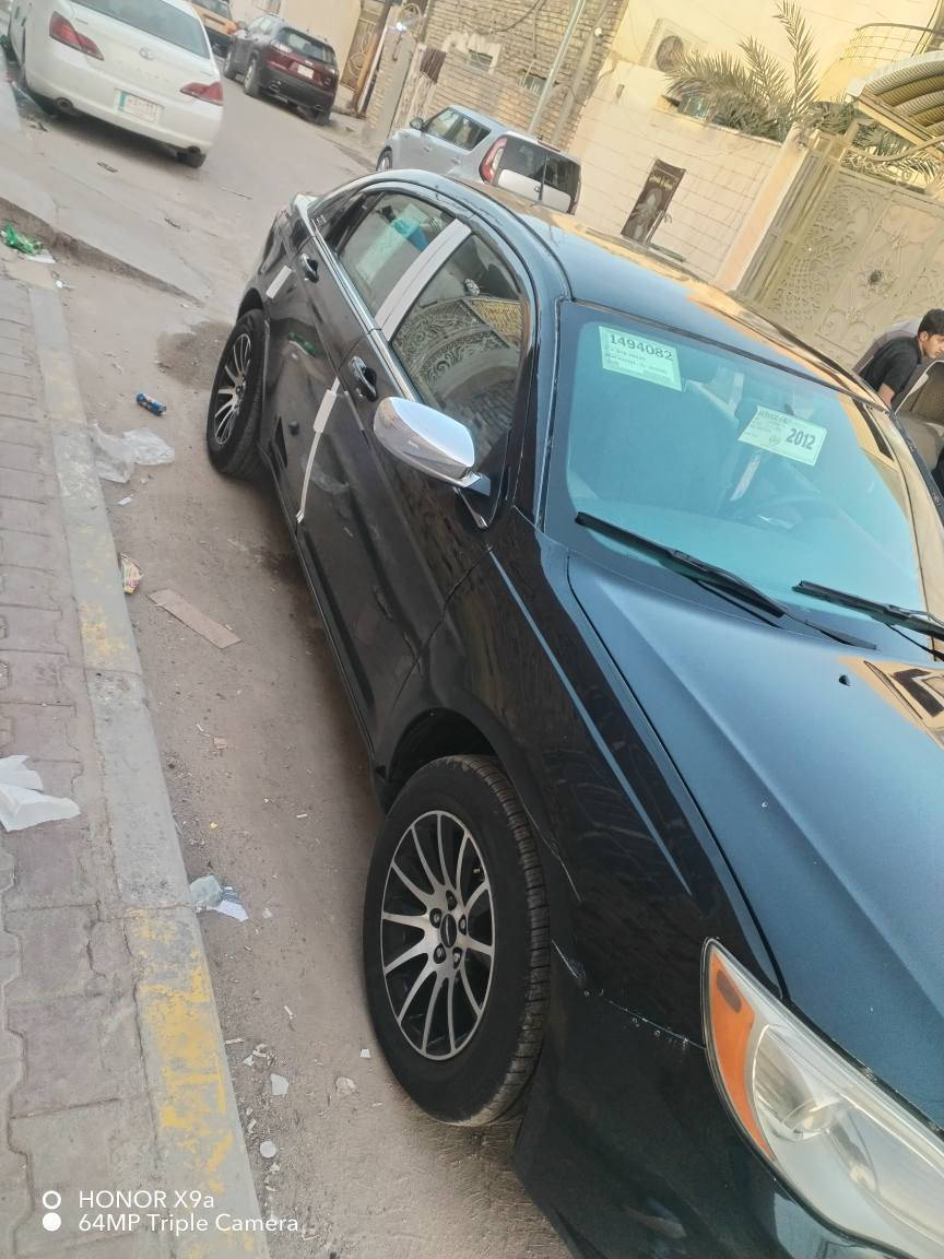 سلام عليكم سي ٢٠٠ موديل ١٢ مصبوغه عام باسمي سنويه 31 تخم تاير جديد حداديه خلفي وامامي جديد تدفئه تبريد مكينه وكير كفاله حجم المكينه 2400 سعره ٦٨ وبيه مجال مكاني ميسان *********** المجر الكعبي, ميسان
