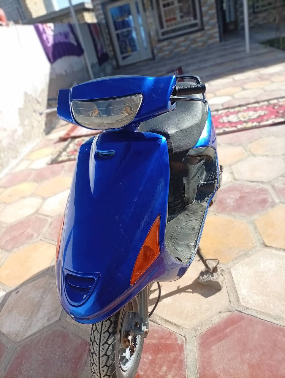 السلام عليكم دراجه فراشه للبيع كلشي شغال بيه سلف هندر كهربائيات اشاير عالي ناصي هورن كلشي شغال دراجه ناعمه وحلوة تخبل الدراجه السعر 350 وبيه مجال حك الجيه تفضل خاص وتدلل ***********
