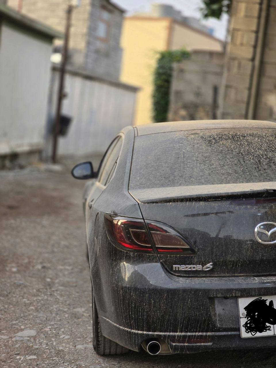Mazda zoom 6
مازدا 6 مۆدیل 2009  بێ بۆیاخ 
سەیارەیەکە زۆر جوان ماوەتەوە  فول مواسەفاتە بەس سڵاید نیە سکان ڤۆڵیۆم تحدید سورعە تەبریدی دەبڵ زۆن چوار جام کارەبا دەبڵ گێڕ کامل سێرفزی کراوە چوار تایەی تازە ڕۆنی مەکینە تازەگۆڕاوە هایدرۆلکی گێڕ تازە گۆڕاوە پێشو دوای توندوتۆڵ بێ تەقەو ڕەقەیە  
گێڕو مەکینەو تەبریدی ساردو گەرمی بەشەرت
سەنەوی تازەیە تەحویل و غەرا مە بەشەرت
نرخ 96$ معامەلە
ژم. *********** السليمانية, العراق
