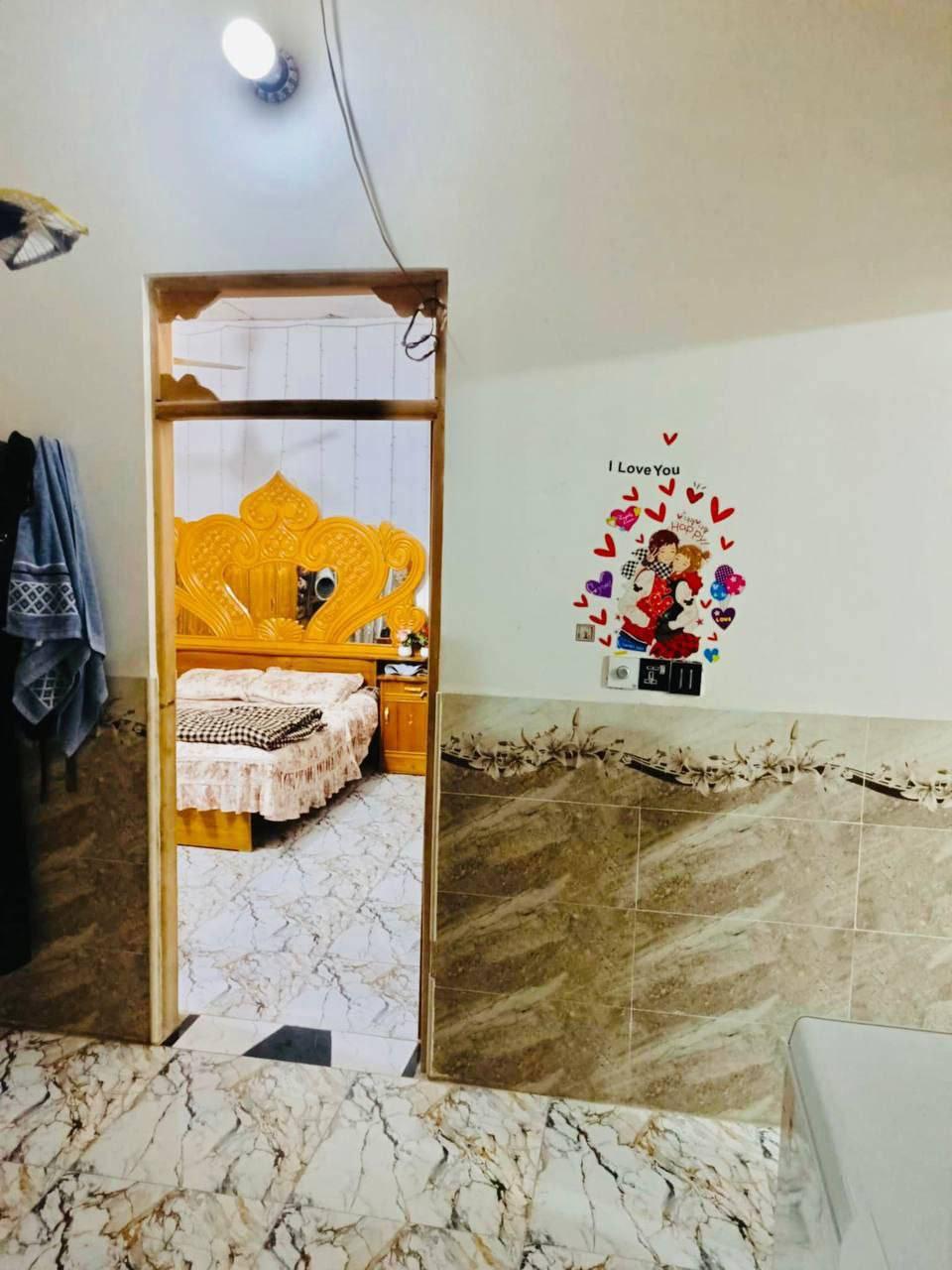 السلام عليكم
دار 100متر للبيع يحتوي على غرفة وصالة ومطبخ واستقبال وحمامات داخلية وخارجية

السعر (25)مليون وبي مجال

العنوان براكية -شارع المطار القديم -الفرع المقابيل مدرسة القصواء بنهاية الفرع
للاستفسار ***********
