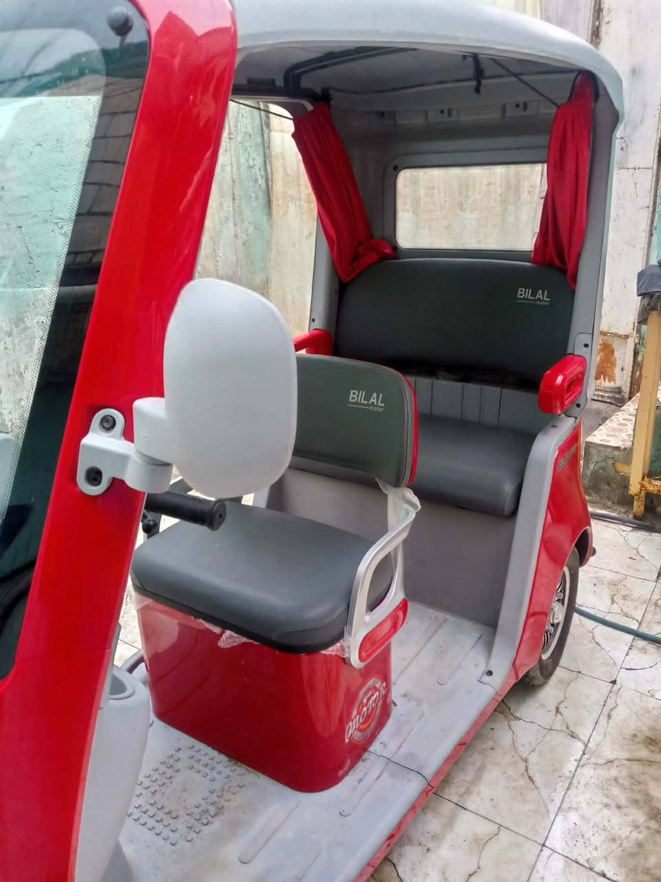 السلام عليكم 👋🏻تكتك شحن للبيع مديل 26بي5بطاريات
صاله اقل الشهر طالع من الوكيل 
كفاله عامه اشاير لايتات بك لايتات دشبول كلشي شغال
السعر 💸مليونين وبي مجال حك الجيه
رقم  *********** واتساب
مكان ناصريه مركز
