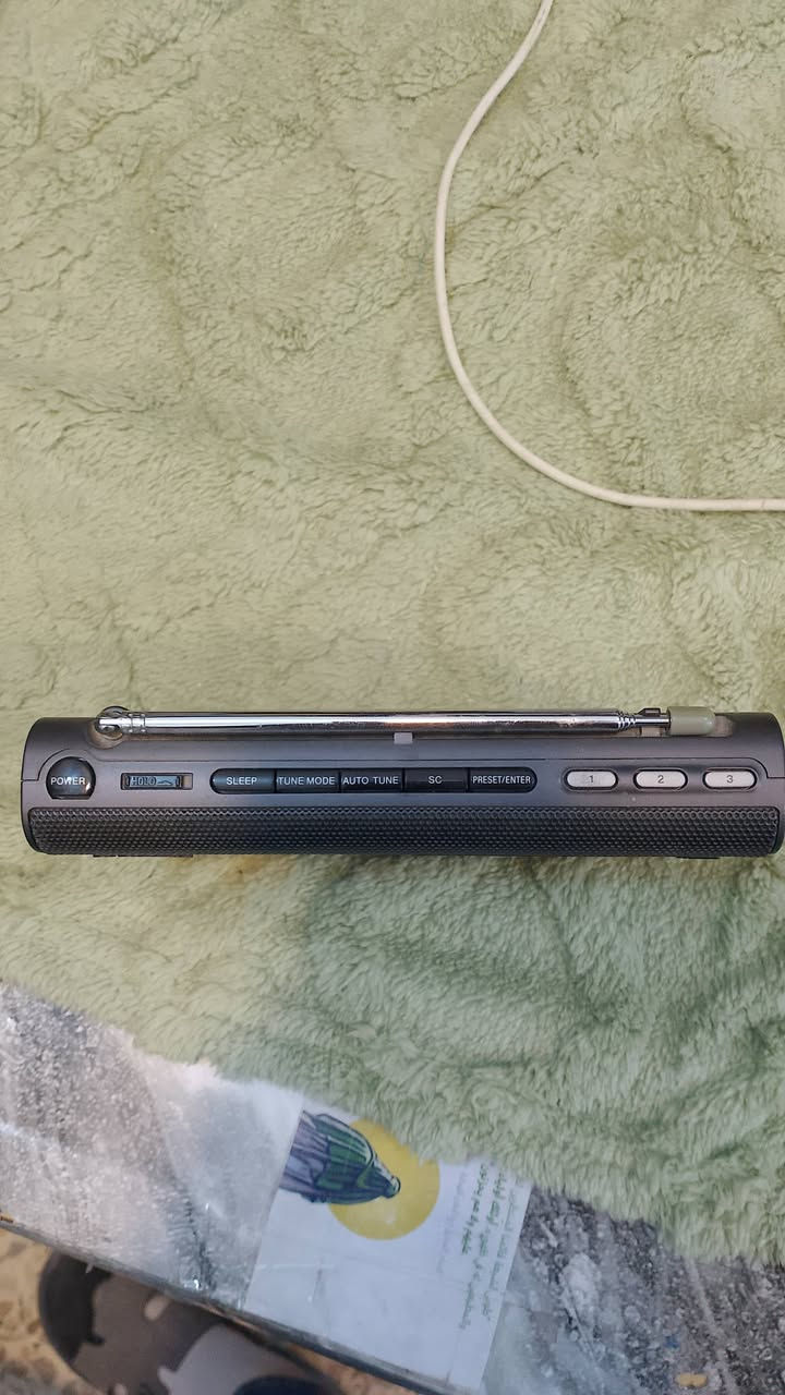 السلام عليكم اخوان كل الموجود بالصور متوفر يمنة رقم ***********
