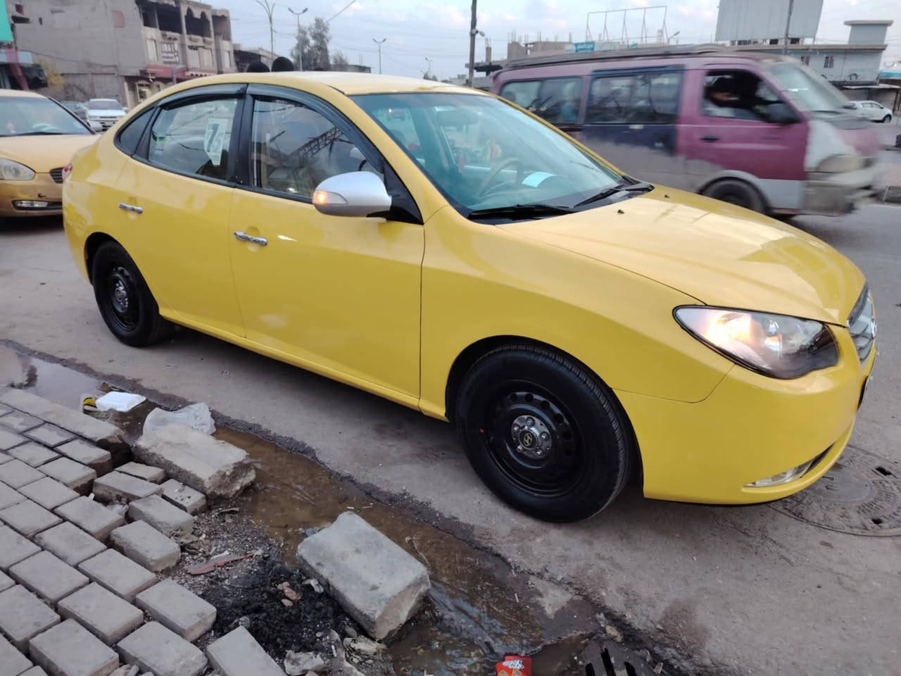 سلام عليكم        سعر 116 بيه مجال قليل
للبيع الانتر مقدس 
موديل 2011 محرك و كير خير من الله 
هيه و غرامات صفر شرط تحويل 
بدون ضرر بي تلقيت معجون 
سياره جاهزه مال رزق 
الاستفسار على رقم ***********
***********
