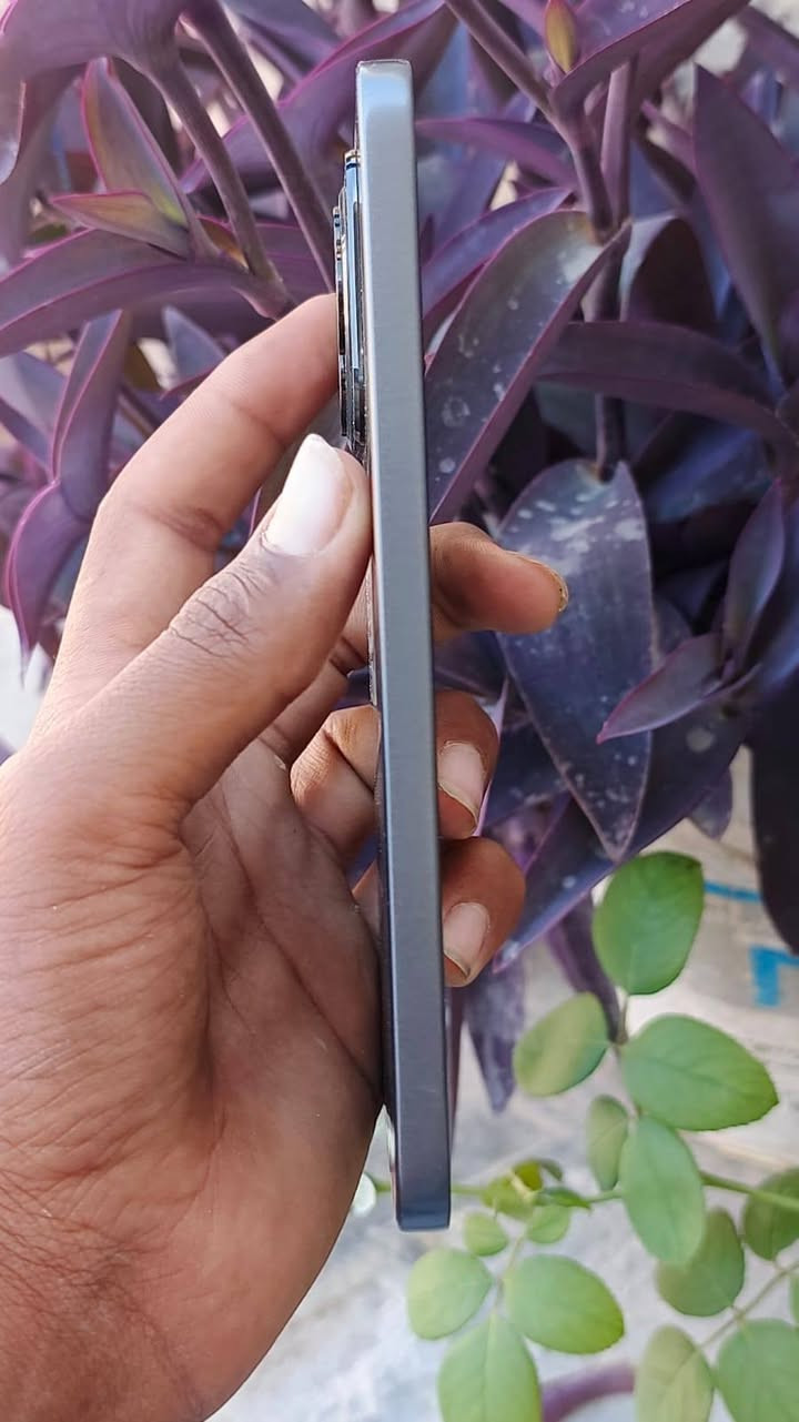 السلام عليكم
هونر 400 لايت
ذاكره٢٥٦
رام ١٦
بطاريه ٥٢٣٠
استخدام شهر
كاميرات فول زر تقريب زوم
مدعوم بل ذكاء الاصطناعي
السعر ٢٥٠وبي مجال قليل ويرهم مراوس ايفون أو اندرويد
***********مكاني حويجه داخل
