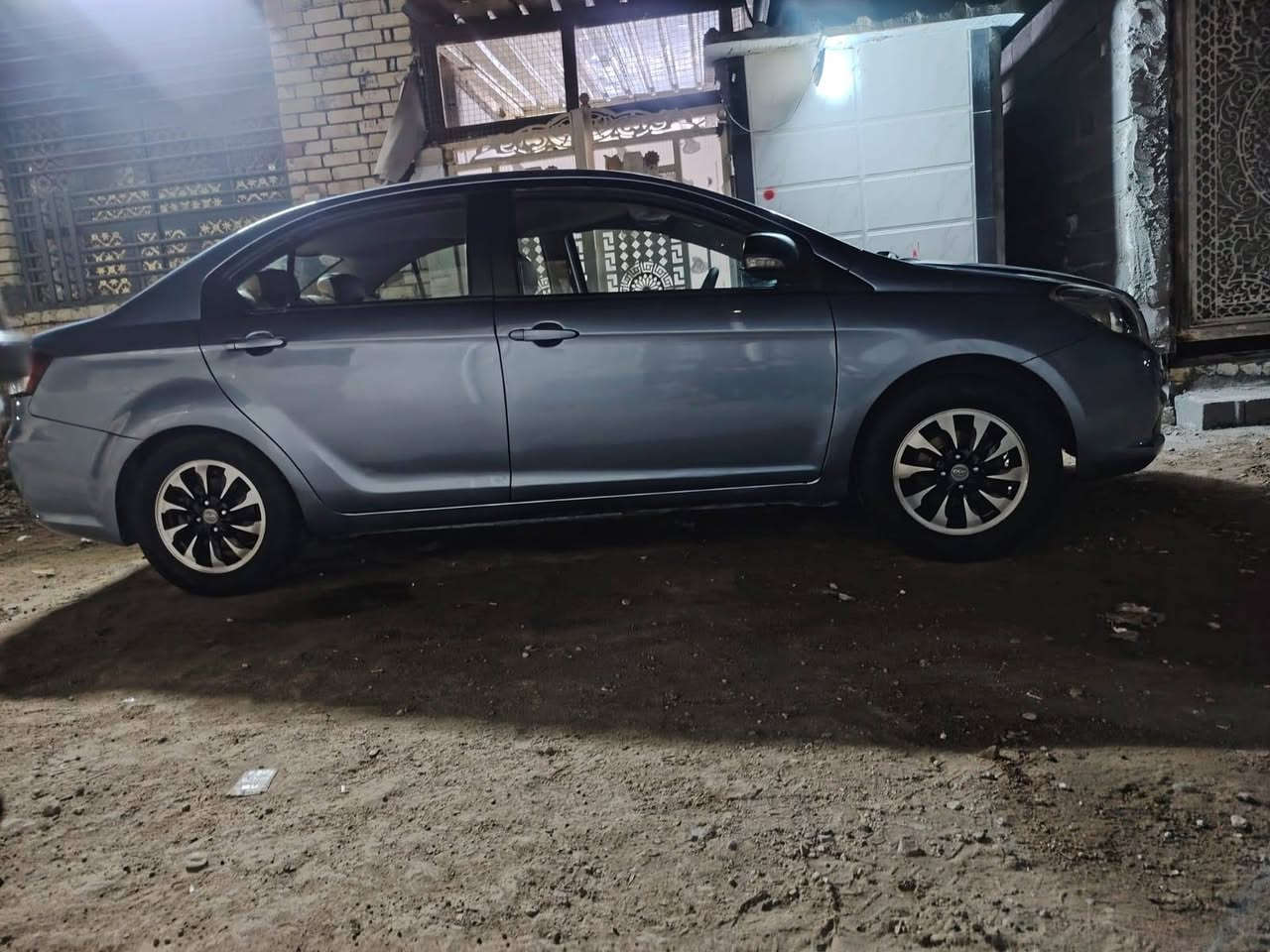 كريت ويل فولكس موديل 2012 محوره كير محرك كورلا  كير اوتو دوشمه جلد باتري جديد هزه جديده تحويل ثاني يوم السياره بسمي صبغ عام لجمالية بدون حادث مكاني بغداد الدوره سعرها 52
***********
