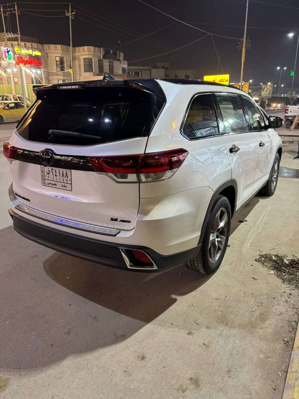 سلام عليكم
للبيع تيوتا هايلاندر موديل 2019حادثه موضح بل صور المنشور سياره فئة SEماشيه 68الف مايل سياره بلاك يعني سواداة الي بل سياره بلادي بدون ايرباك سياره تفاصيل اكثر اتصل على رقم ***********

سعره 235بيع فقط مراوس ماراوس مكانه محافظة المثنى سماوه
