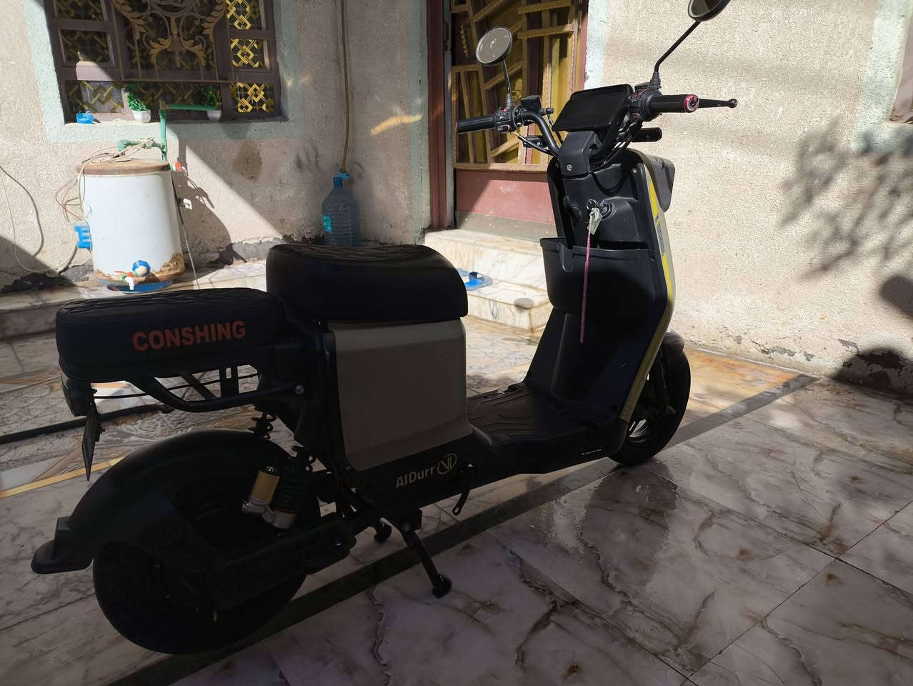 دراجه شحن R7 النضافه شوف العين 5 بطاريات 32 جدد يمشنك سنة عل بارد للبيع او مراوس للاستفسار متوفر واتساب ***********
