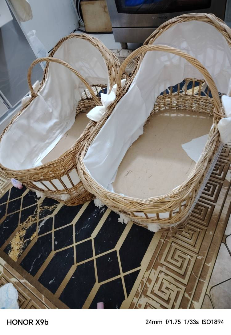كريكوت خوص عدد 2 وياه كل كريكوت دوشك ومخده لونه ابيض واوف وايت اثنينهم ب 30 الف عمارة, ميسان


**إذا كنت صاحب هذا الإعلان وتريد حذفه لأي سبب، رجاءا أرسل رسالة إلى الدعم الفني**