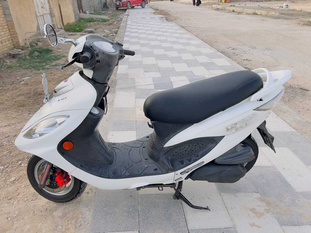 السلام عليكم دراجه كامكو 2019 كفاله عامه كلشي شغال بيه كامره جهازه   رمبه 
السعر خاص مو شراي لا تراسل
***********
